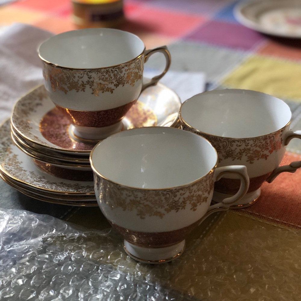 Antique tea cup and plates set (3)